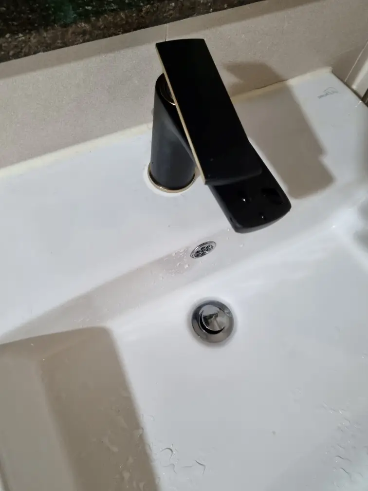 세면대 수전교체 11