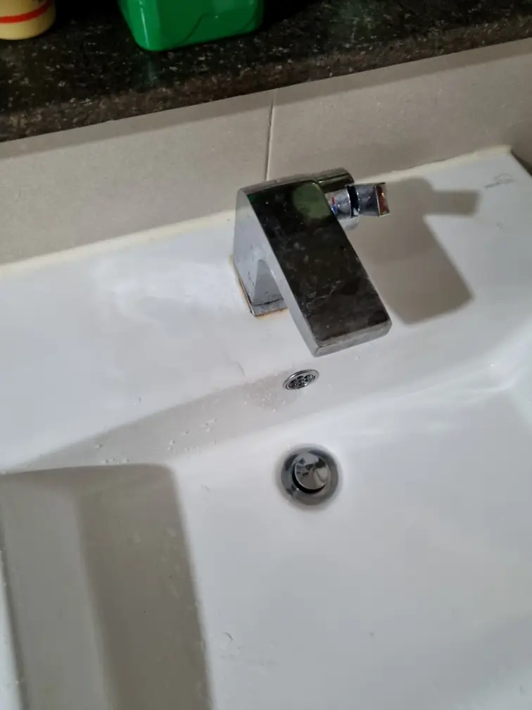 세면대 수전교체 1